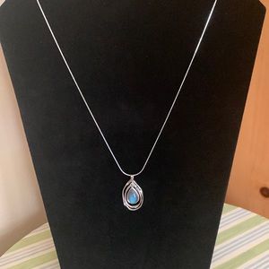 .925 Sterling silver and Labradorite necklace